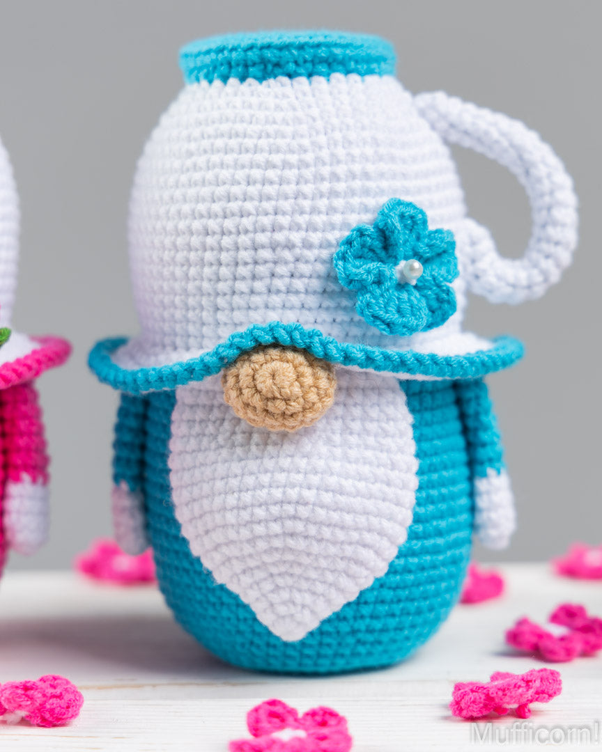 Gnomes Cups