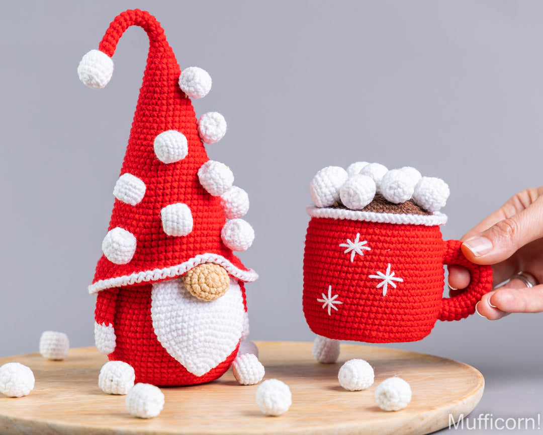 Marshmallow Gnome with Mug