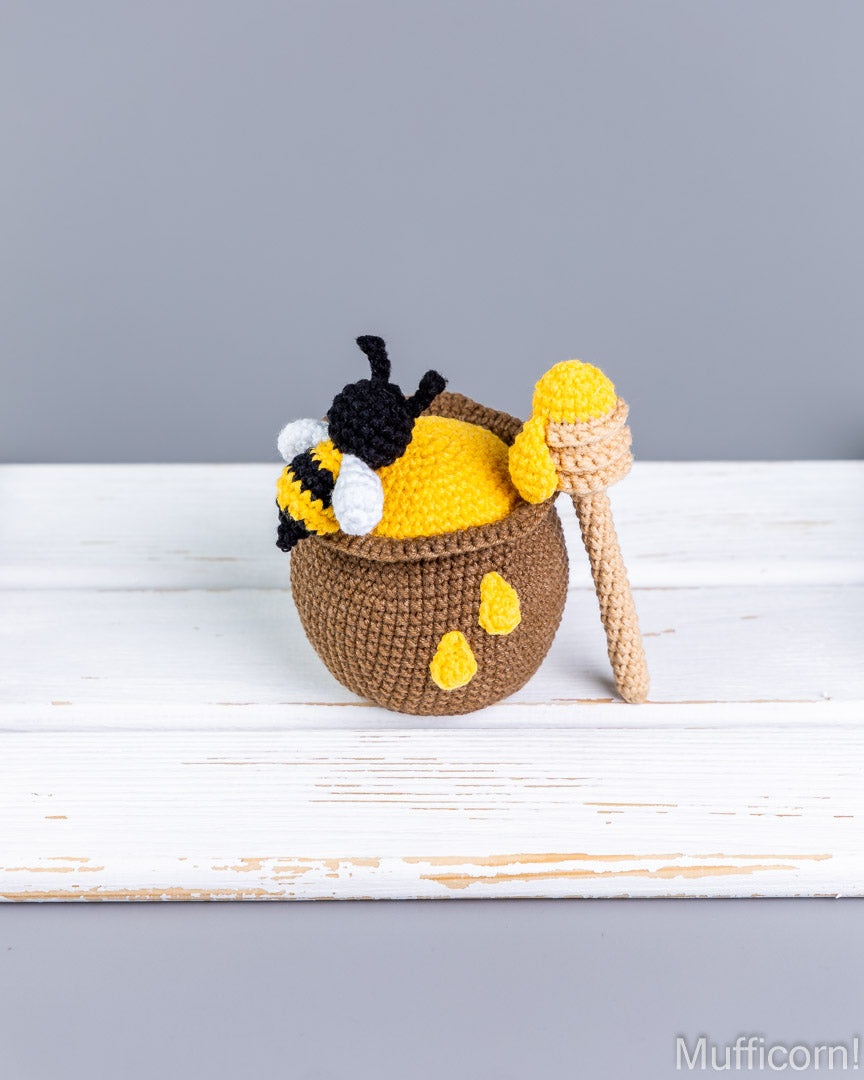 Crochet patterns bundle: Bee Gnome and a Pot of Honey