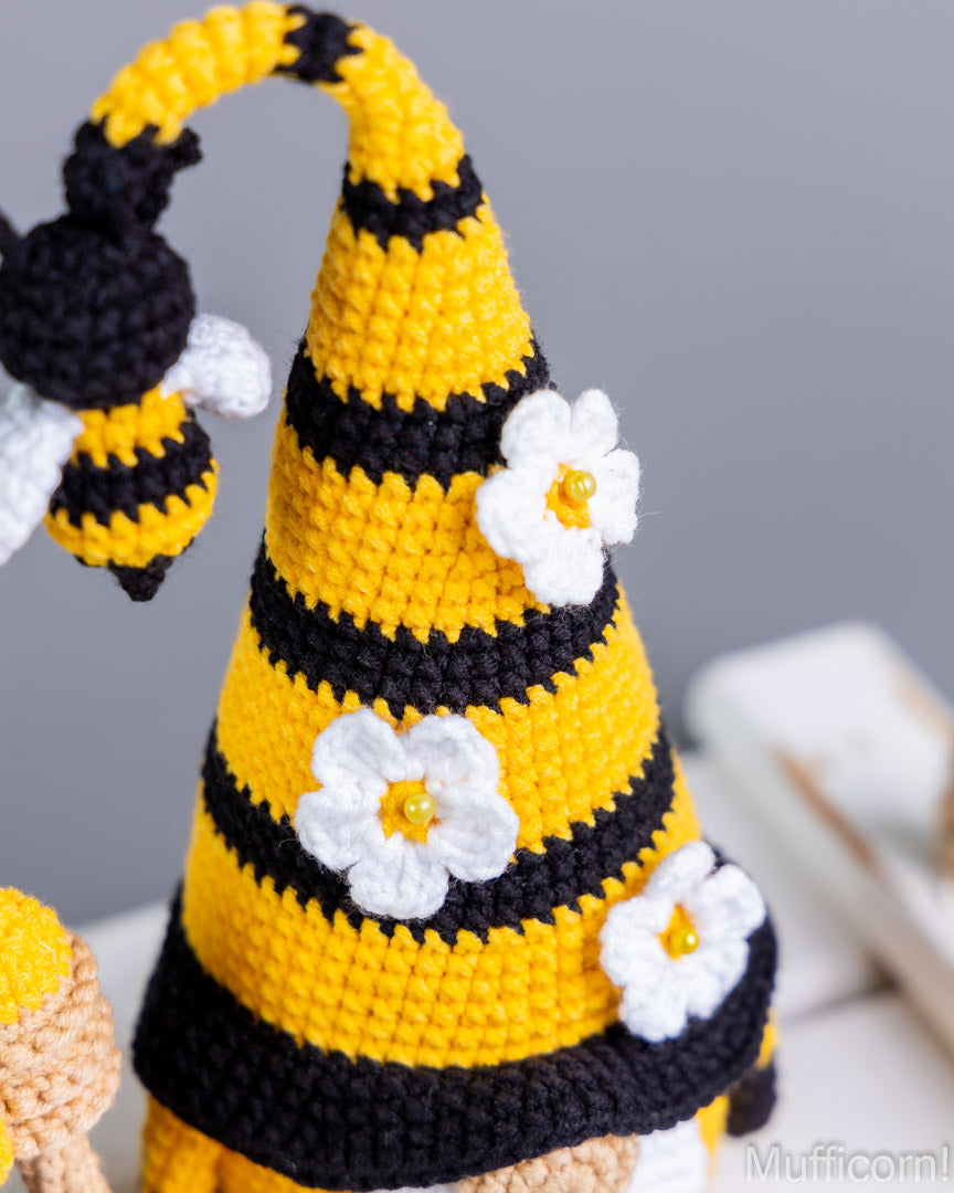Crochet patterns bundle: Bee Gnome and a Pot of Honey