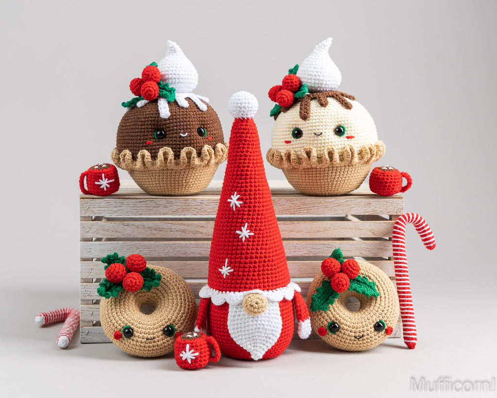 Crochet patterns bundle:  Christmas Pie, Donut and Snowflake Gnome