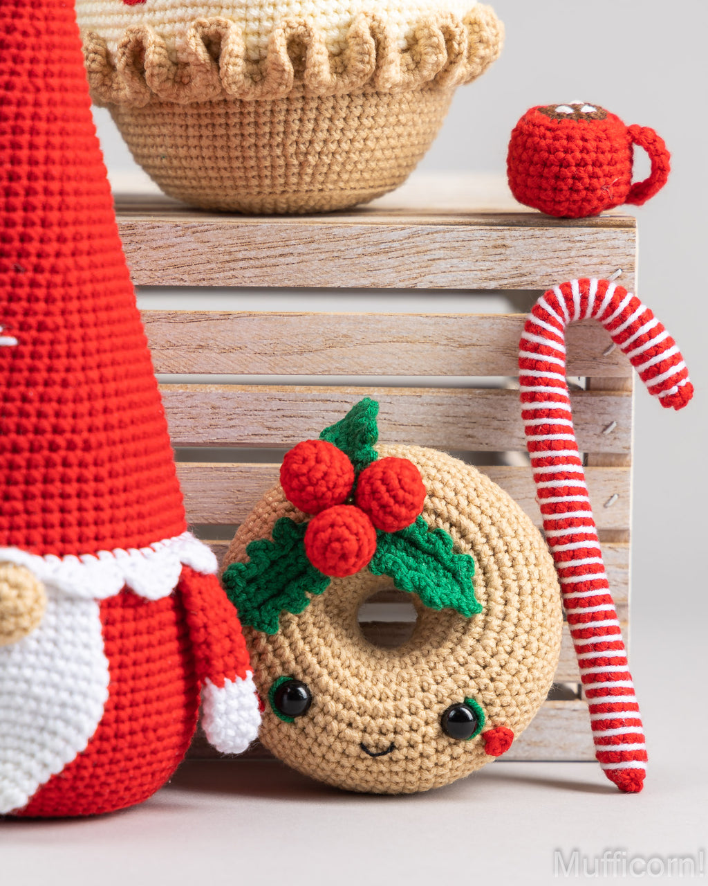 Crochet patterns bundle:  Christmas Pie, Donut and Snowflake Gnome