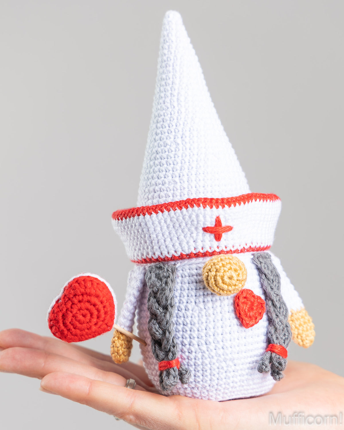 Gnome nurse with heart