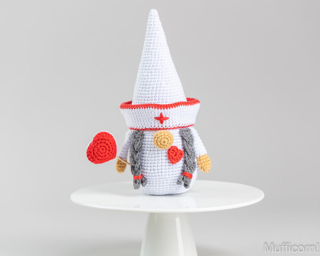 Gnome nurse with heart