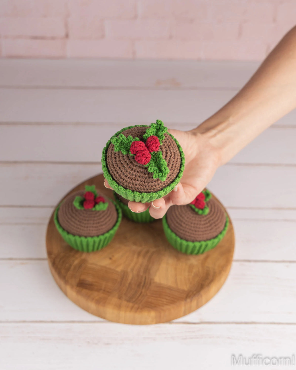 Christmas Cupcake with Holly