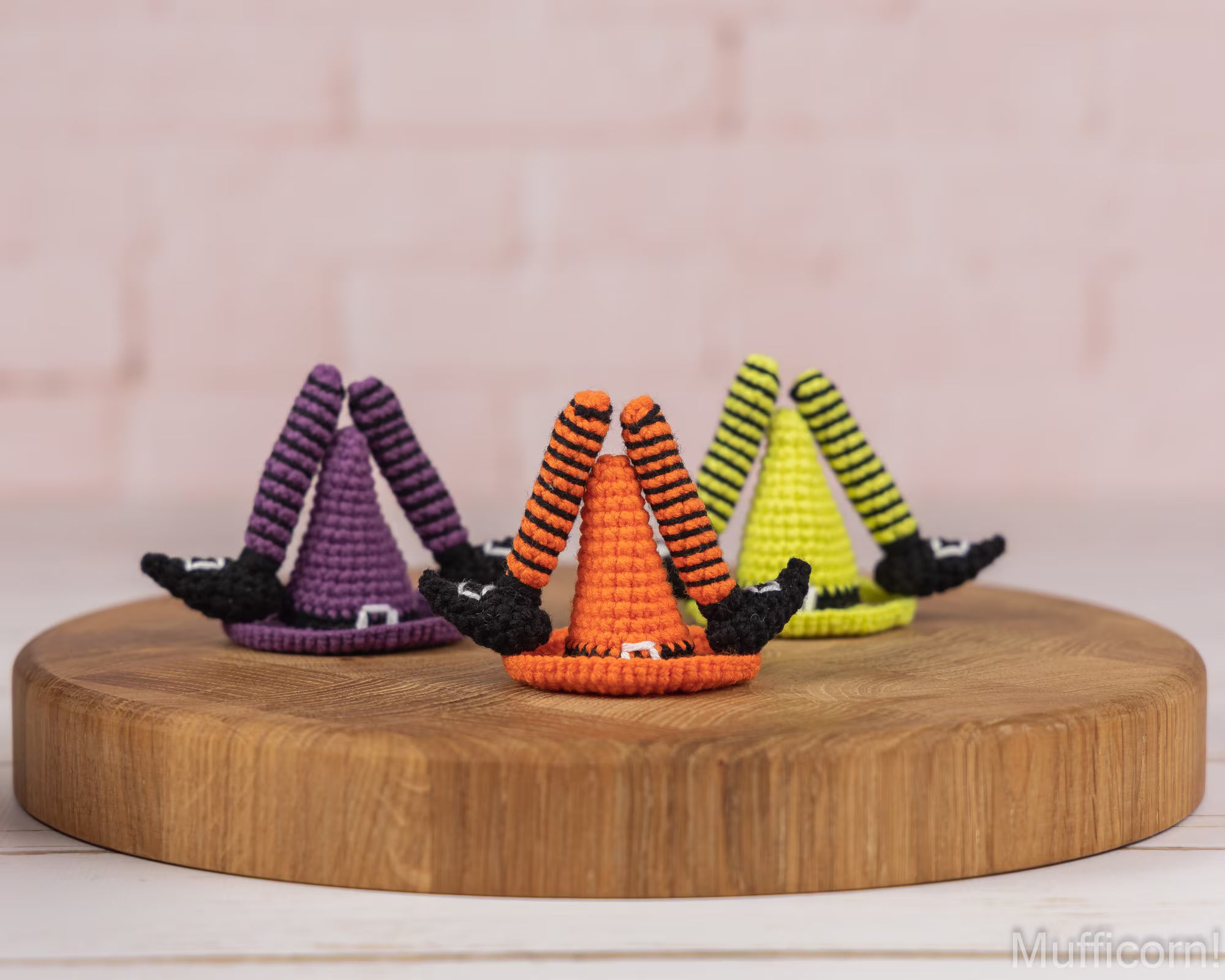 Wtch hat & Legs Halloween Keychains