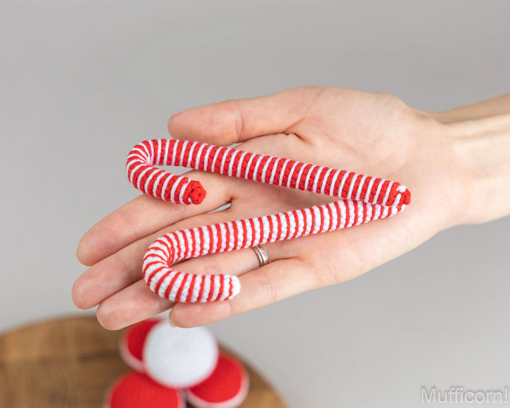 Christmas crochet food: Candy Cane, marshmallow, macaroons