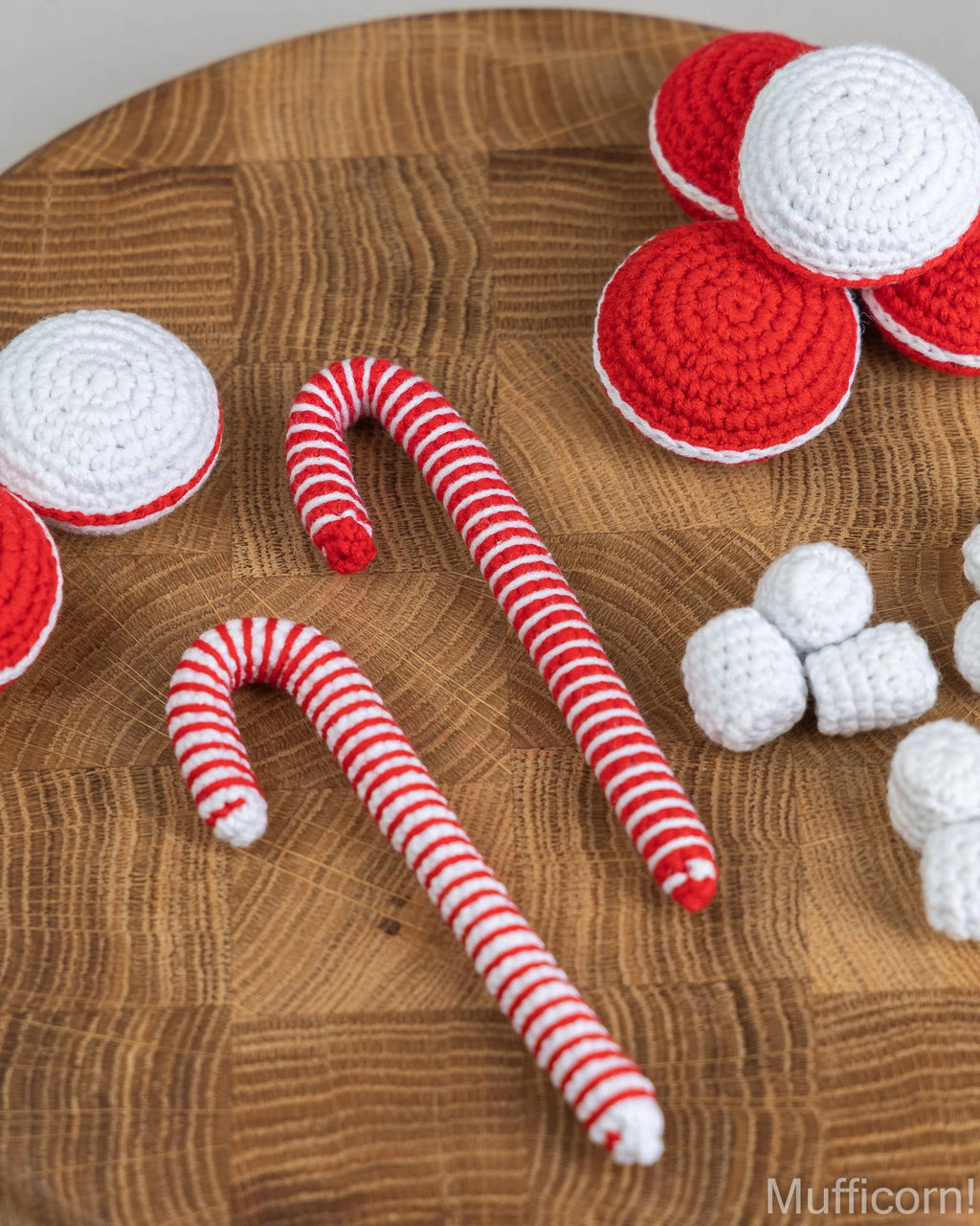 Christmas crochet food: Candy Cane, marshmallow, macaroons