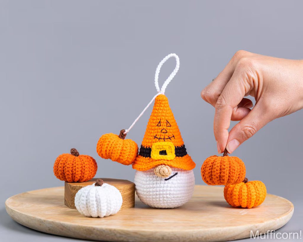 Halloween Pumpkin Gnome Keychain