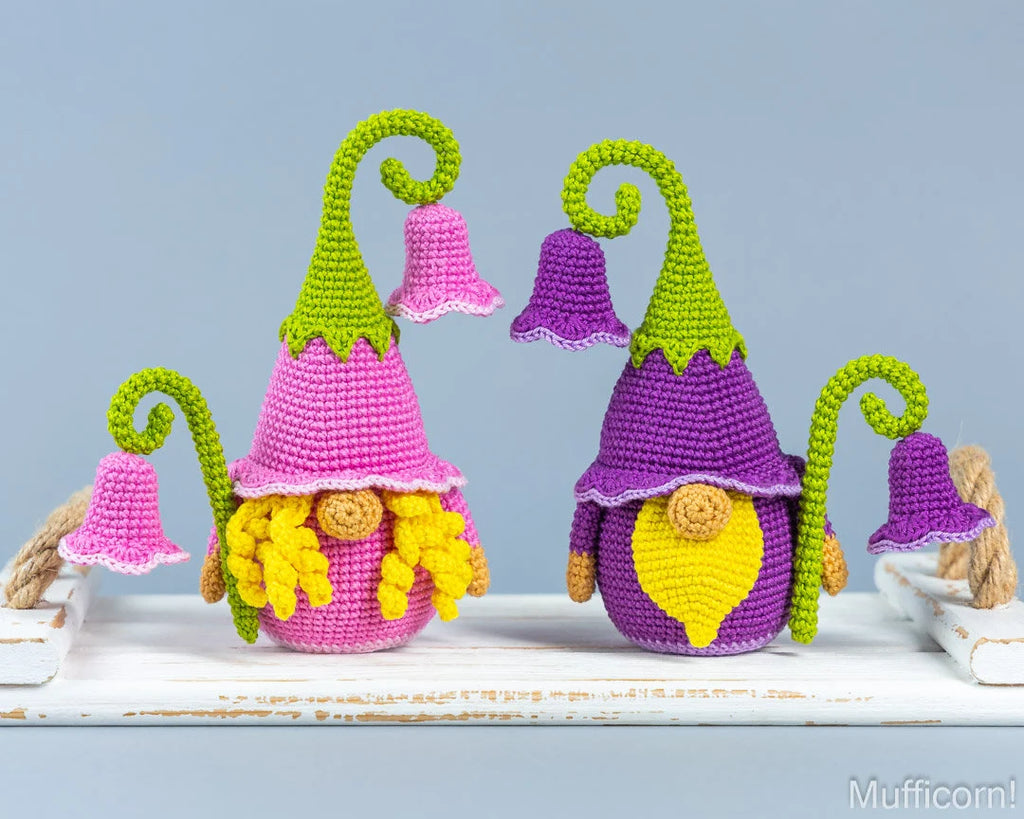 Flower Gnome Couple with Campanula