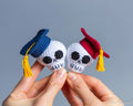 Graduation skull keychain