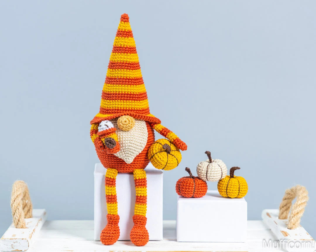 Halloween gnome with Pumpkin & Latte