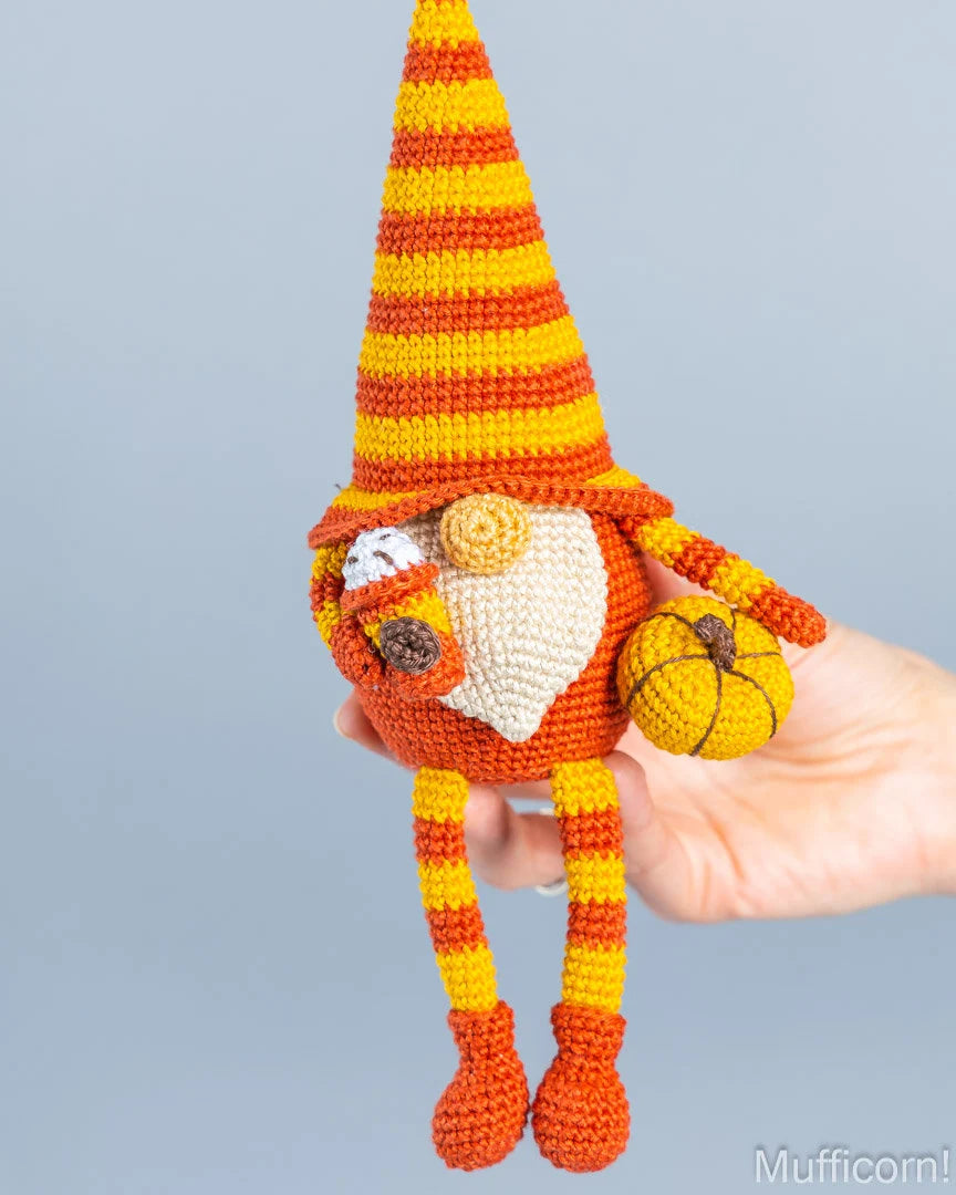 Halloween gnome with Pumpkin & Latte