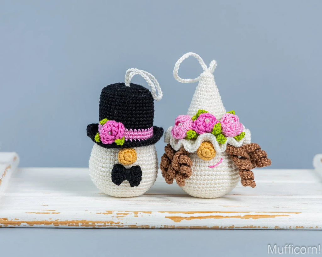 Bride & Groom Keychains