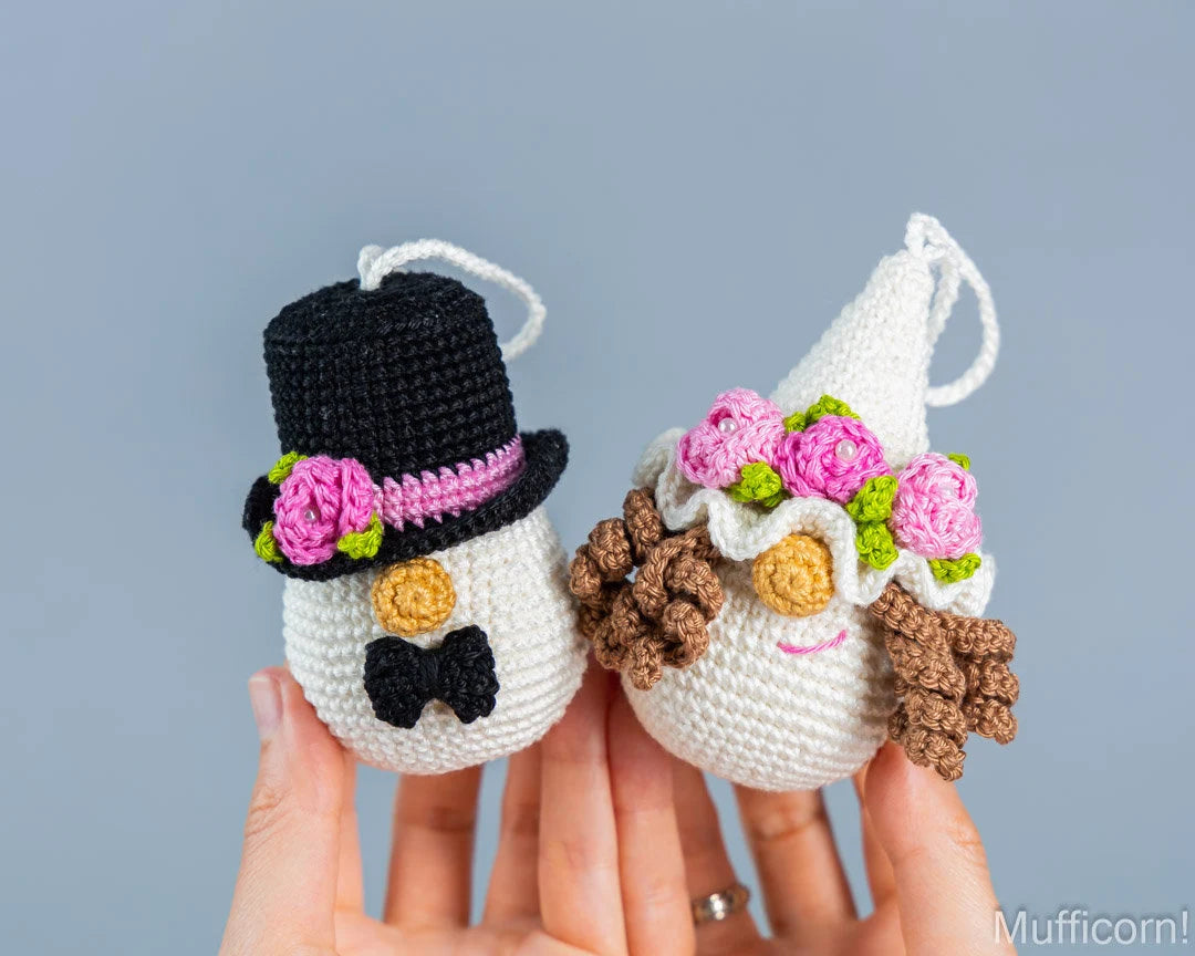 Bride & Groom Keychains