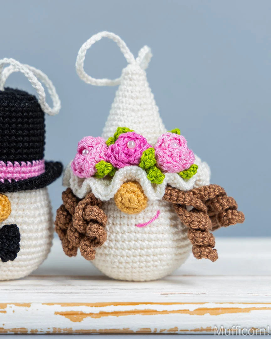 Bride & Groom Keychains