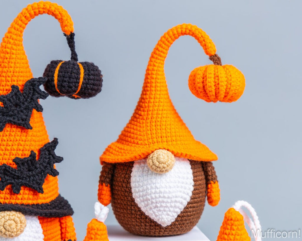 Crochet patterns bundle: Halloween Gnomes & Keychains