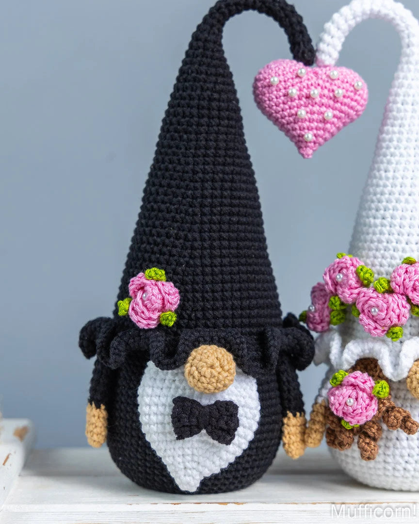 Gnomes Bride & Groom