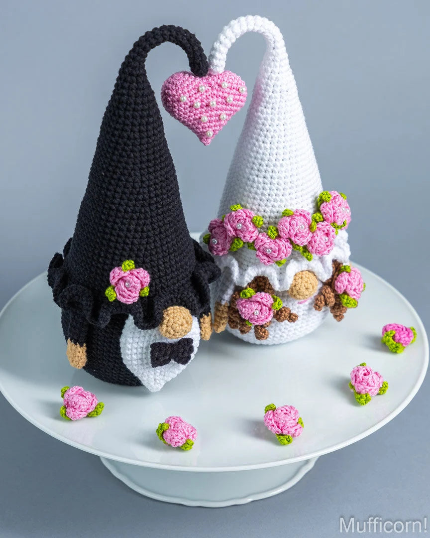 Gnomes Bride & Groom