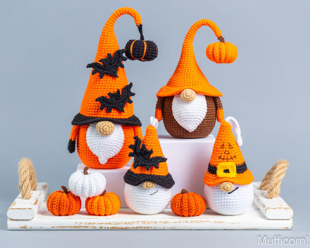 Crochet patterns bundle: Halloween Gnomes & Keychains