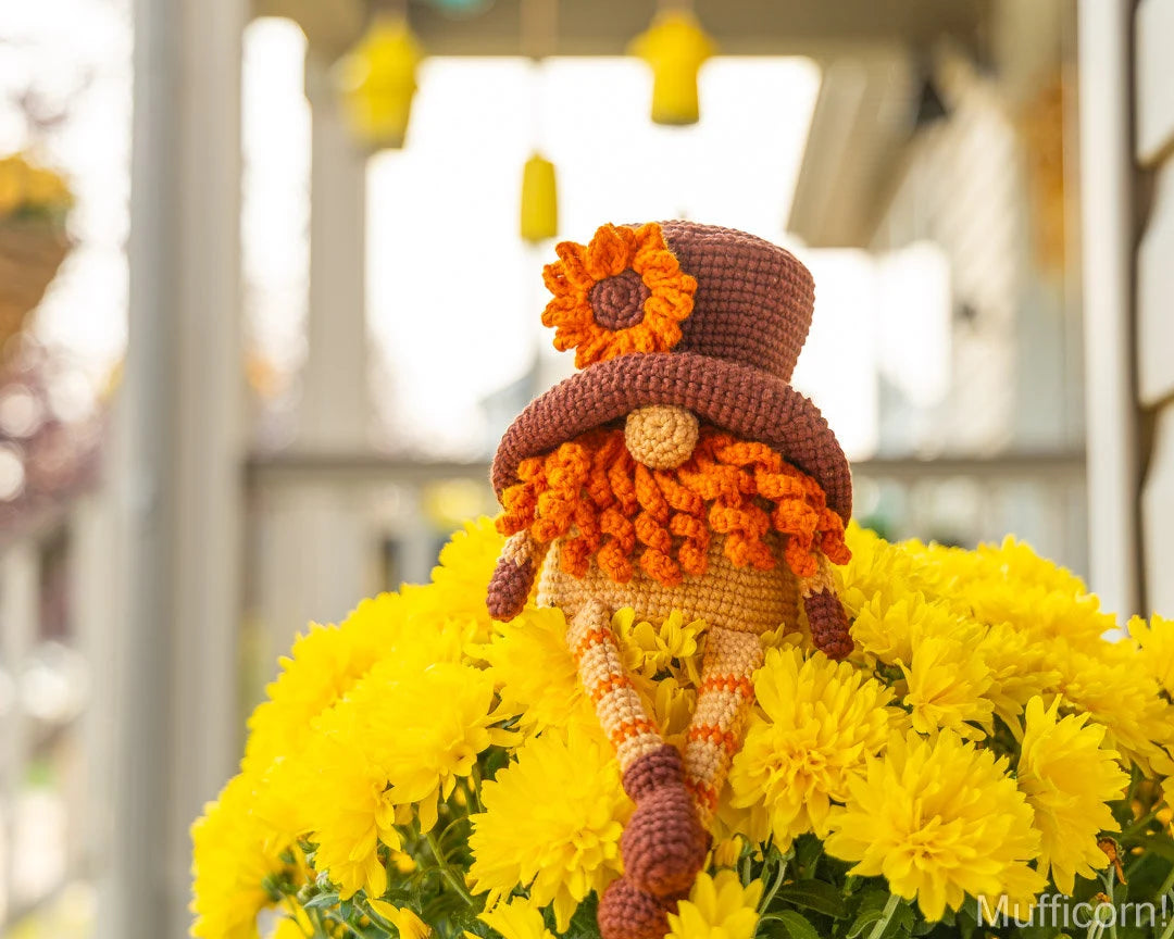 Gnome with Sunflower
