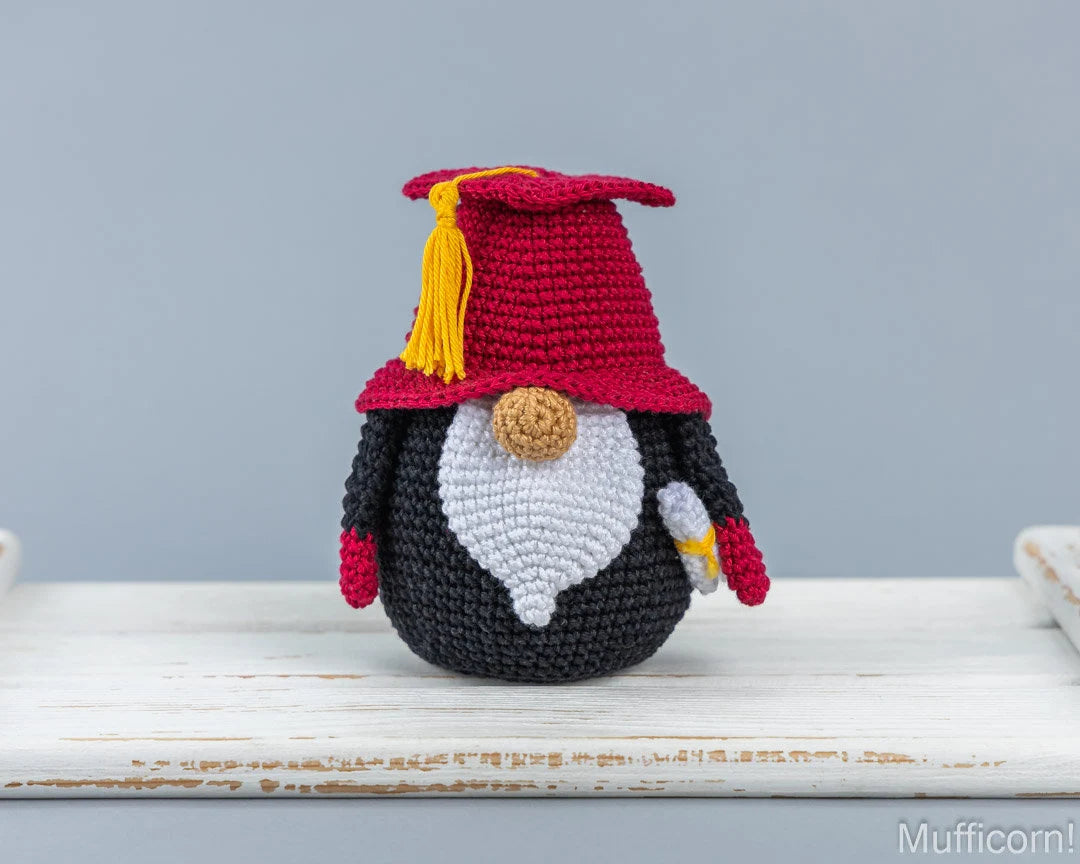 Graduation Gnome/Teacher