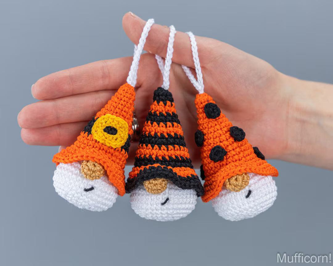 Orange Halloween keychains