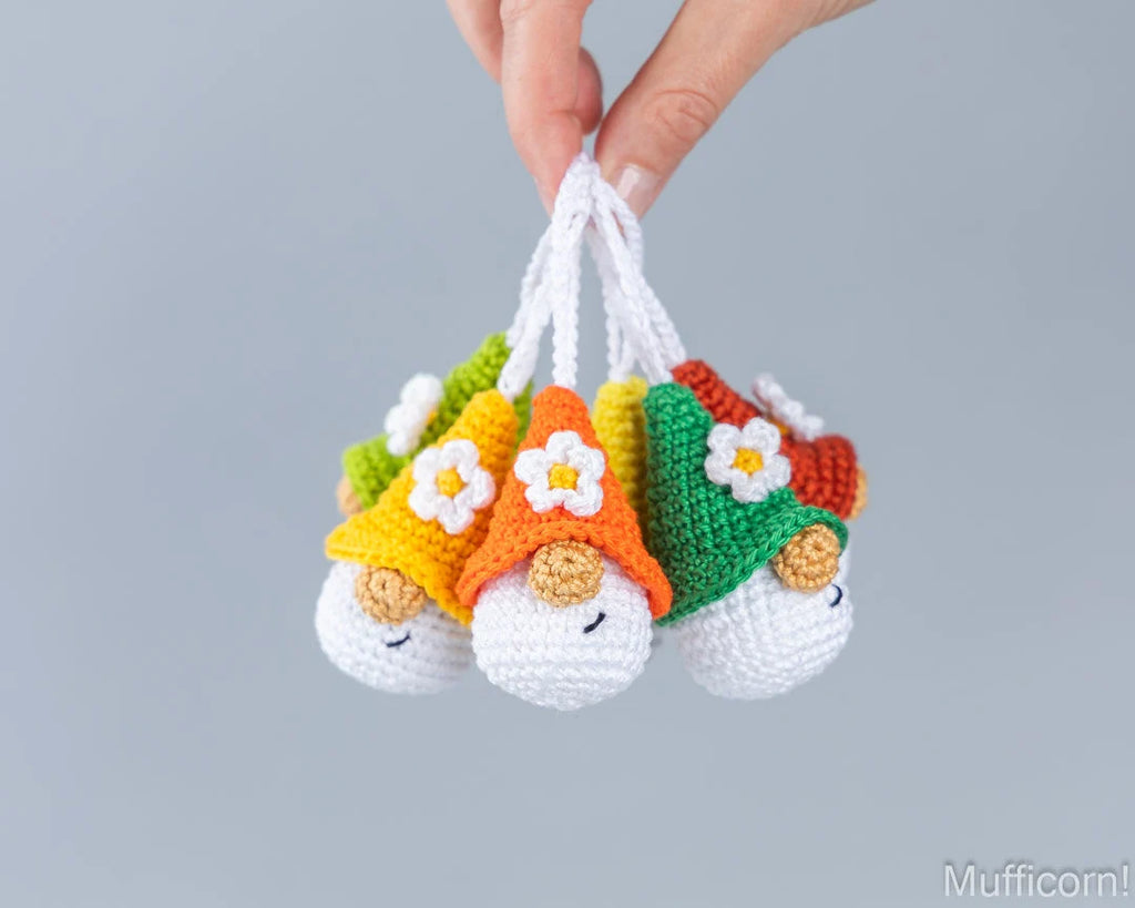 Gnomes Keychains with Flowers