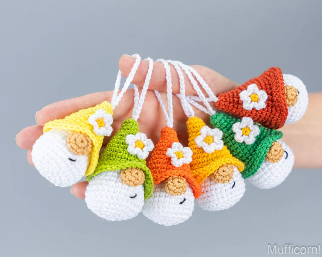 Gnomes Keychains with Flowers