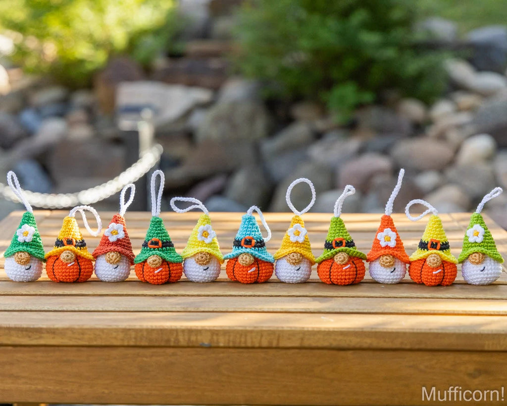 Crochet patterns bundle: Pumpkin & Flower keychains