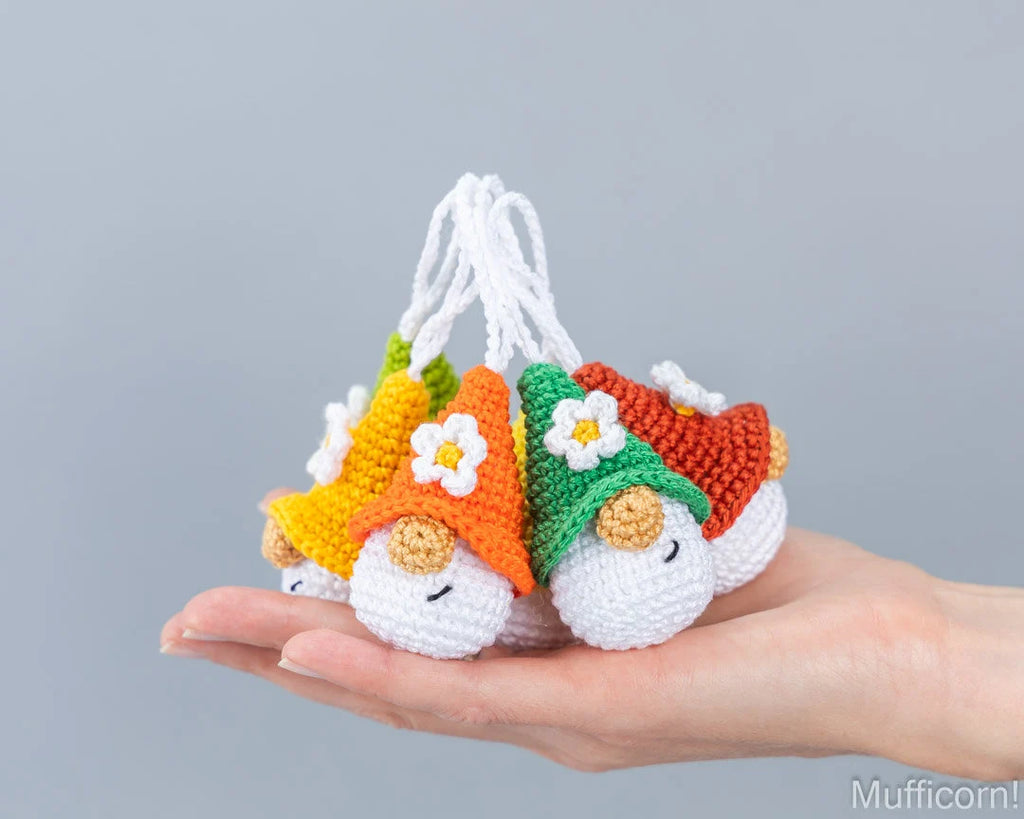 Gnomes Keychains with Flowers