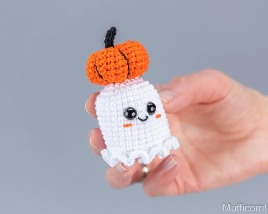 Halloween Ghost with Pumpkin