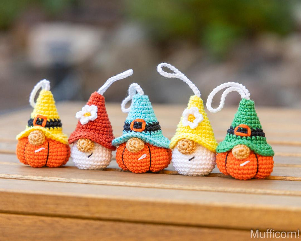 Crochet patterns bundle: Halloween Keychains