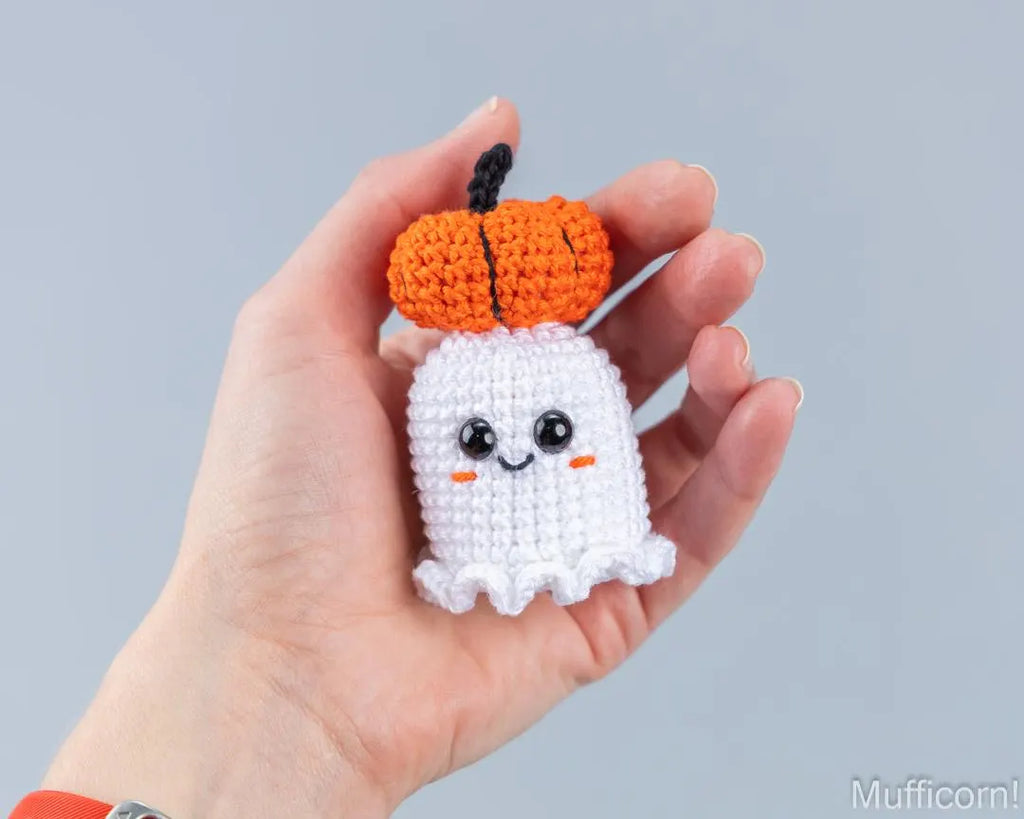 Halloween Ghost with Pumpkin