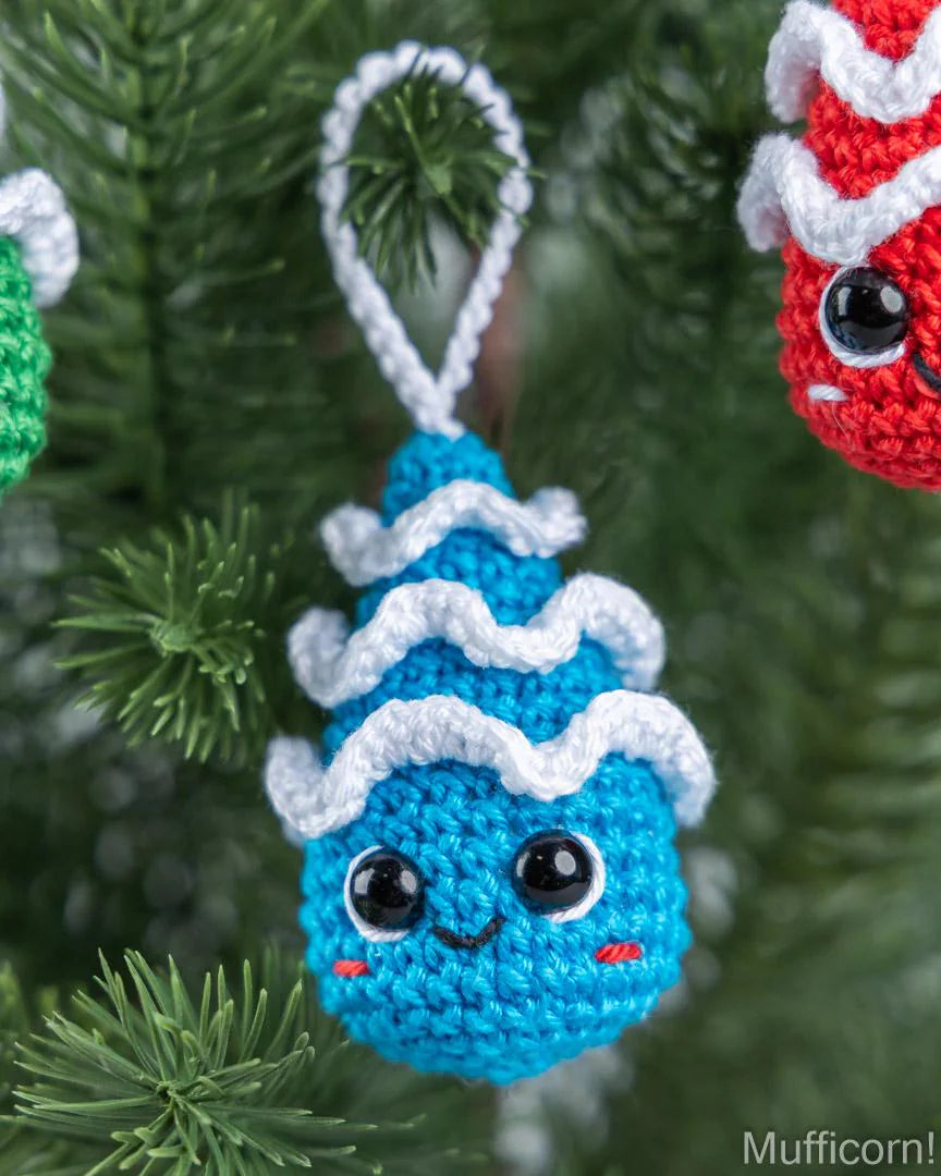 Christmas Tree & Snowman Ornaments Bundle