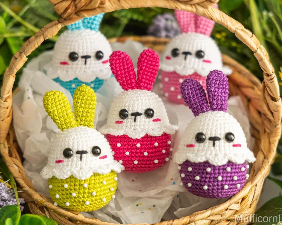 Crochet patterns bundle: Easter Bunny & Chicken