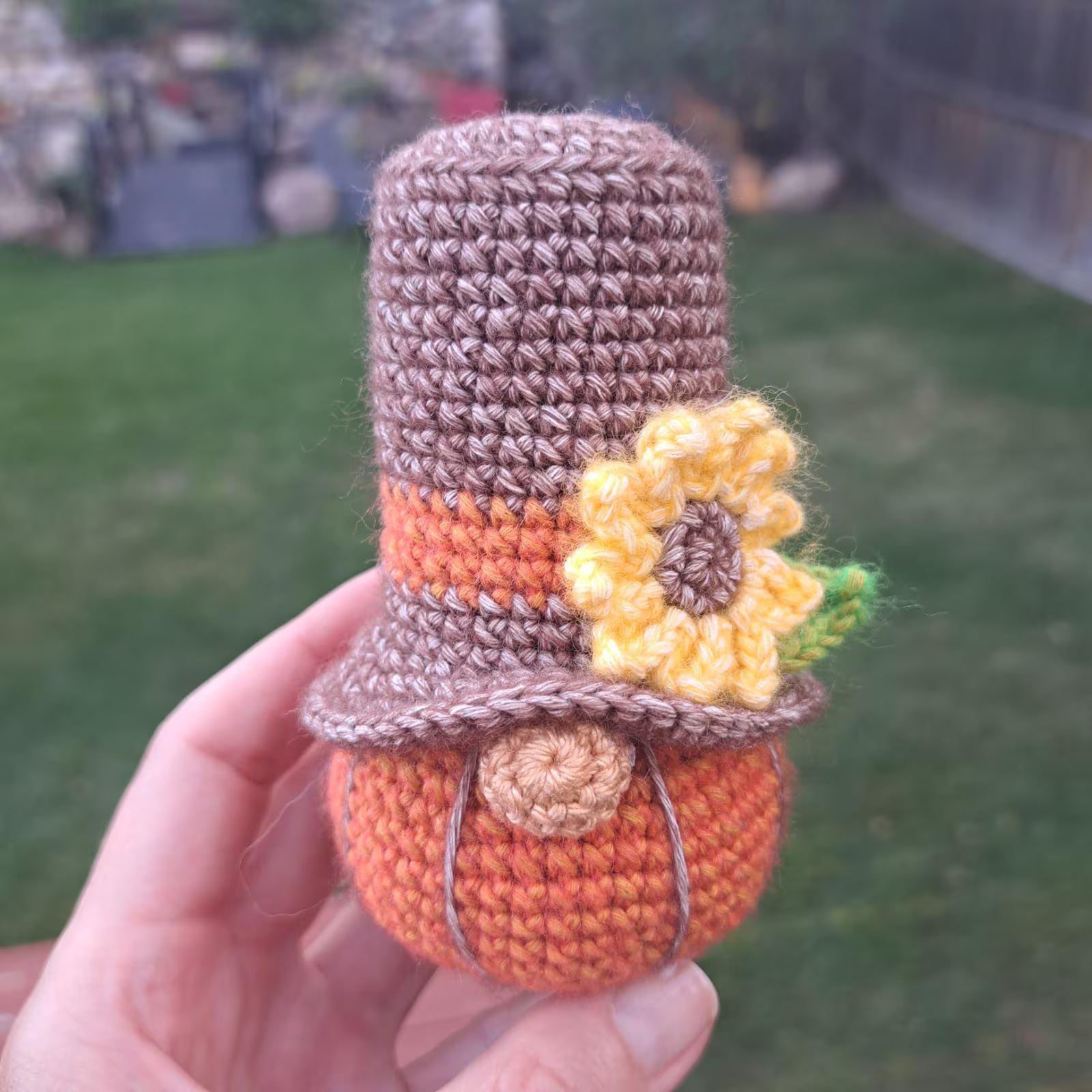 Harvest Gnomes Pumpkins