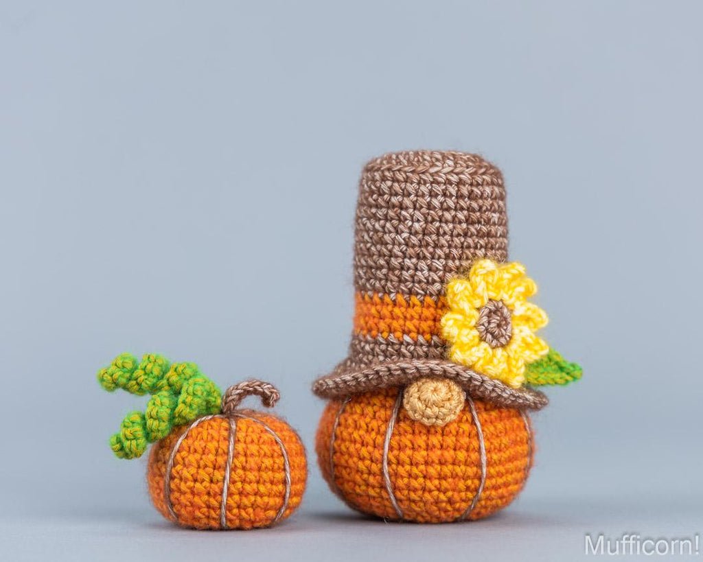Harvest Gnomes Pumpkins