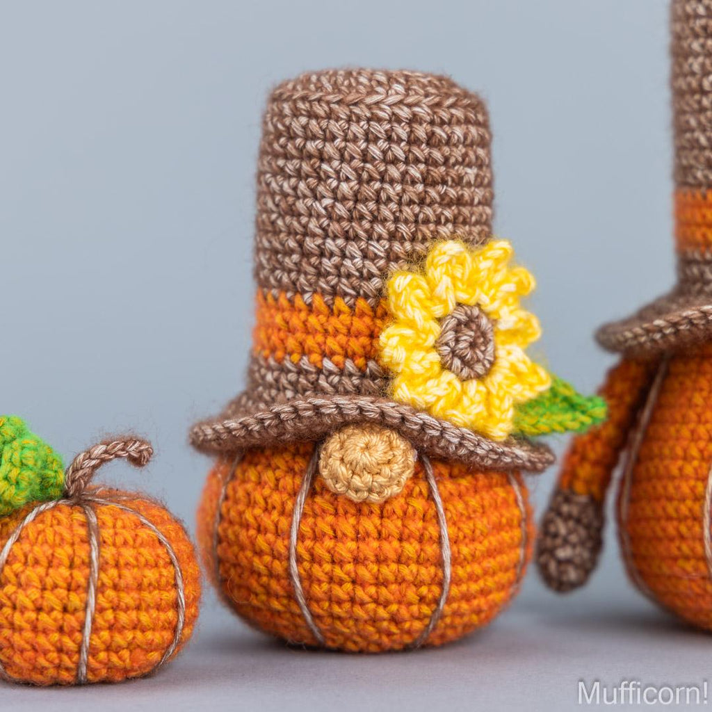 Harvest Gnomes Pumpkins