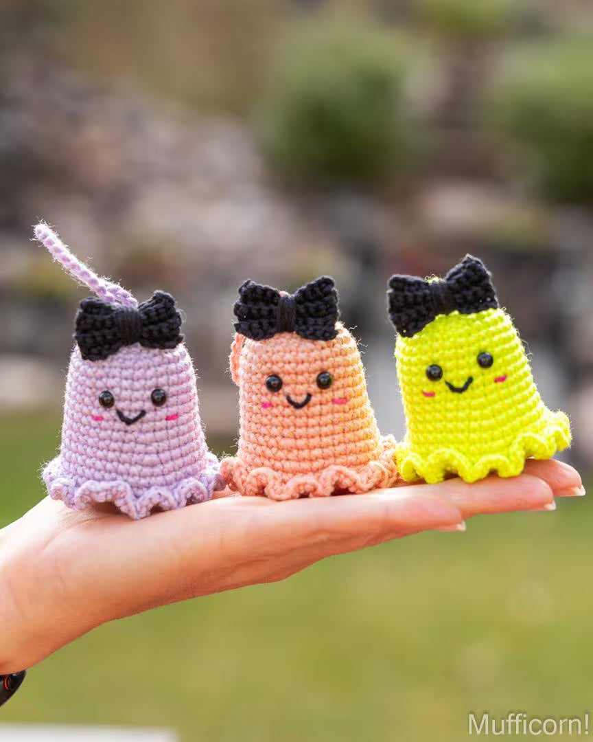 Ghost keychains with a bow