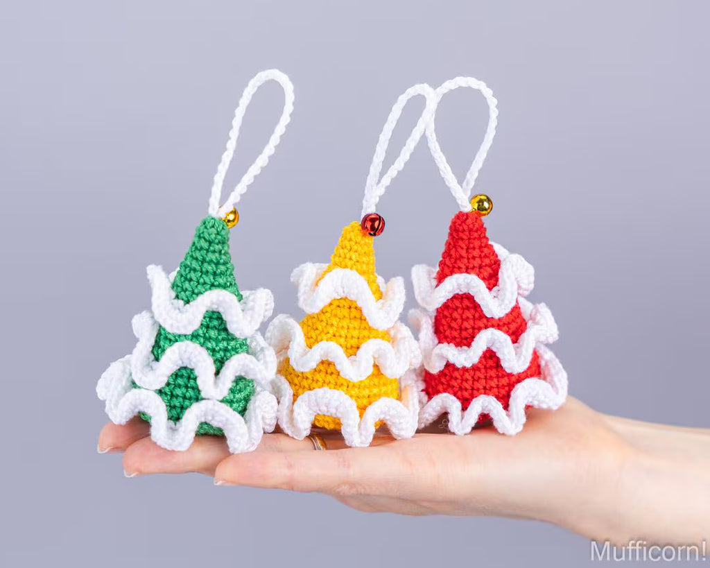 Christmas tree ornaments amigurumi pattern
