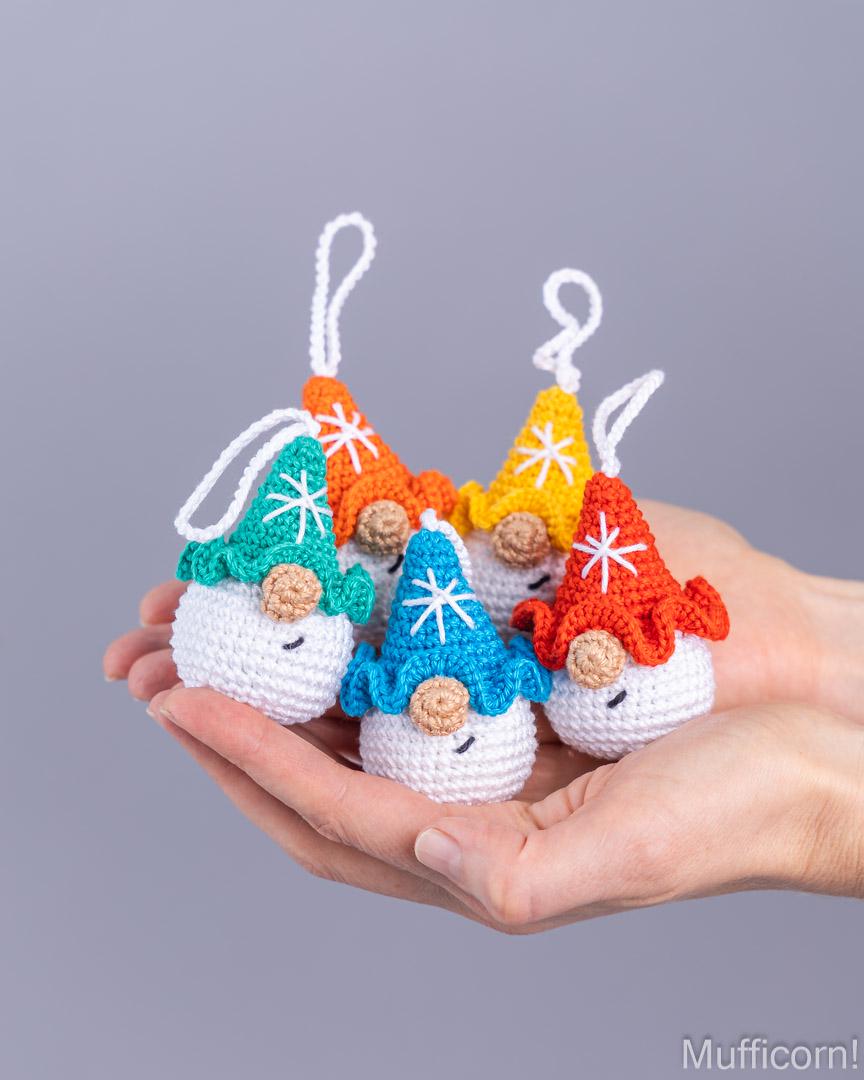 Snowflake Gnomes Keychains