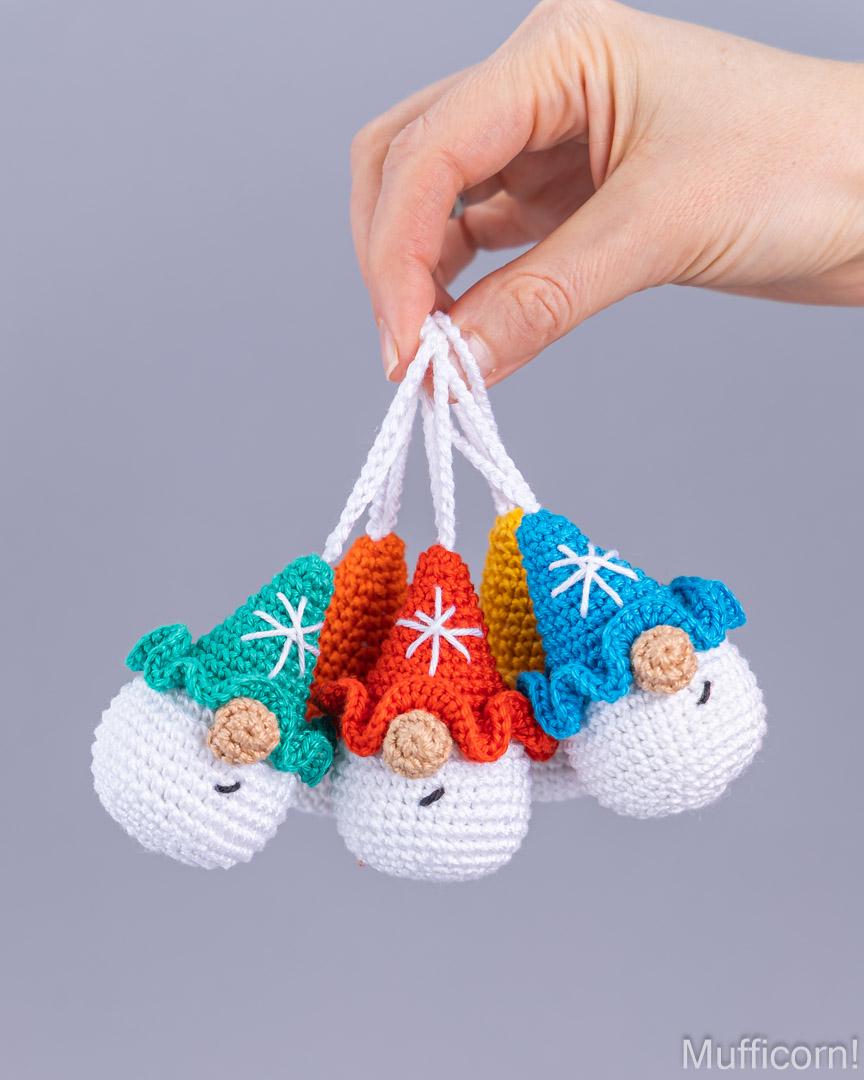 Snowflake Gnomes Keychains