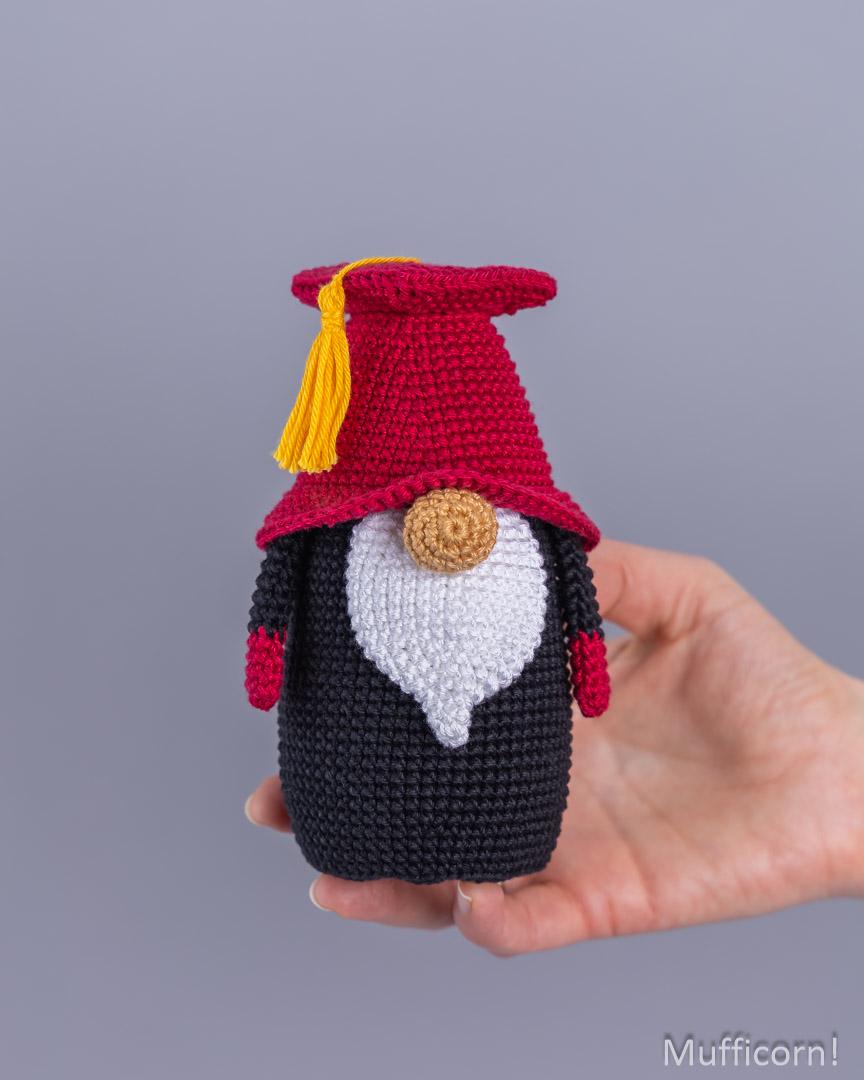 Teacher/Graduation Gnome