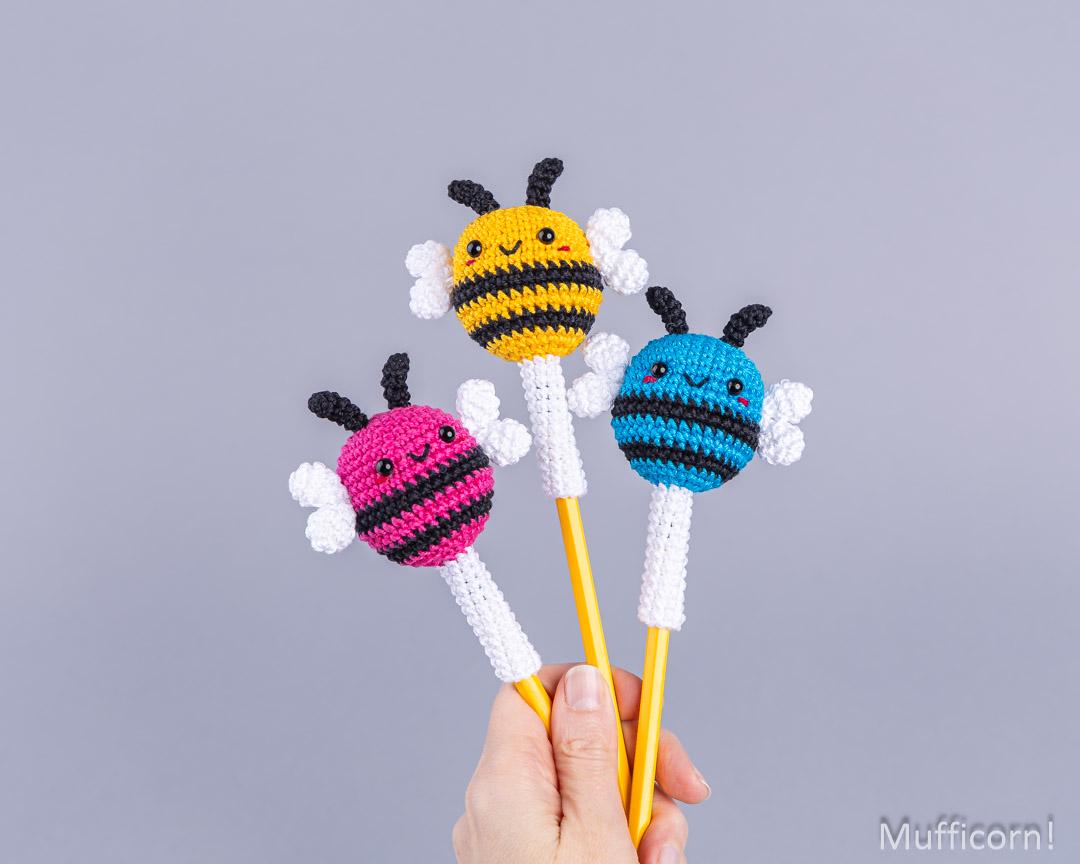 Bee Pencil Topper