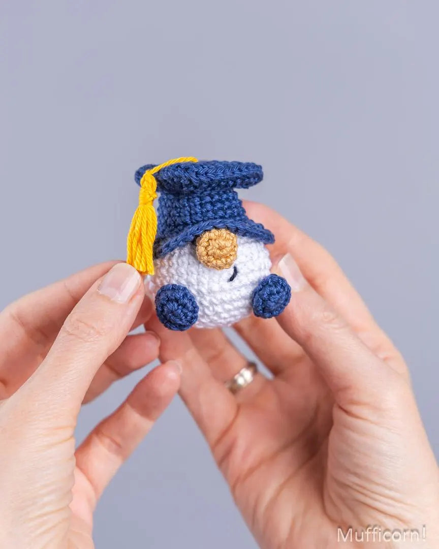Mini Graduation Gnomes Keychains