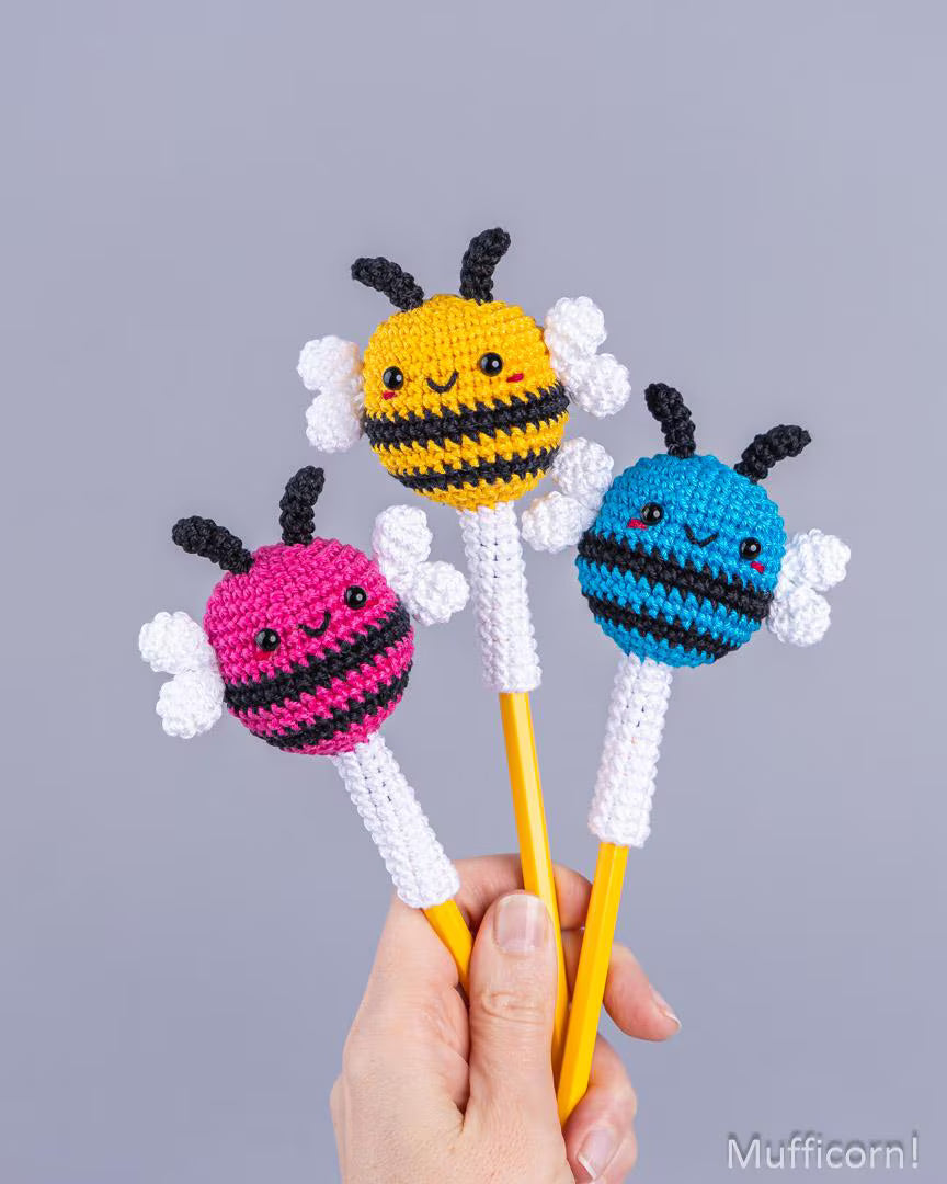 Bee Pencil Topper