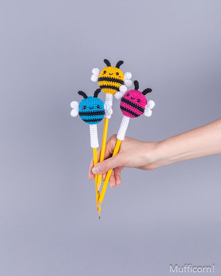 Bee Pencil Topper