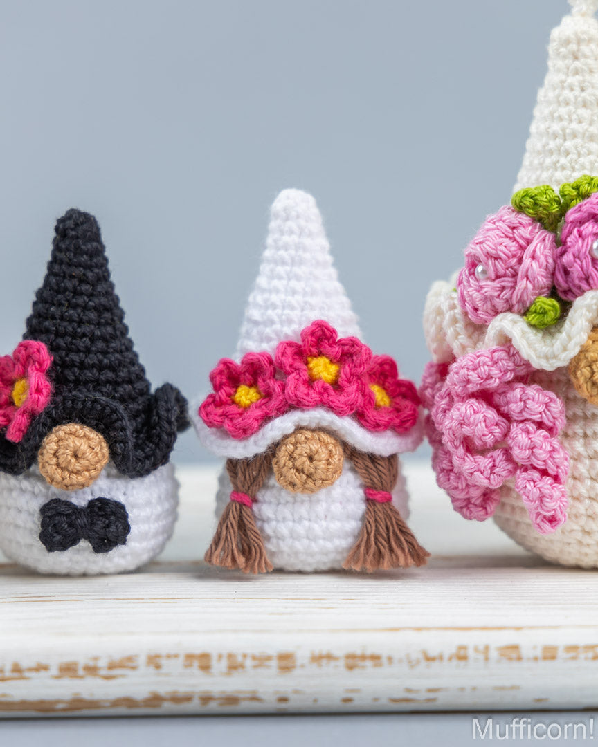 Crochet patterns bundle: Wedding Gnomes keychains