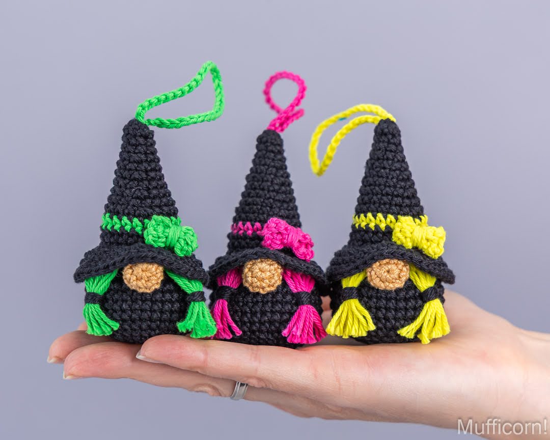 Halloween Witch gnomes Keychains